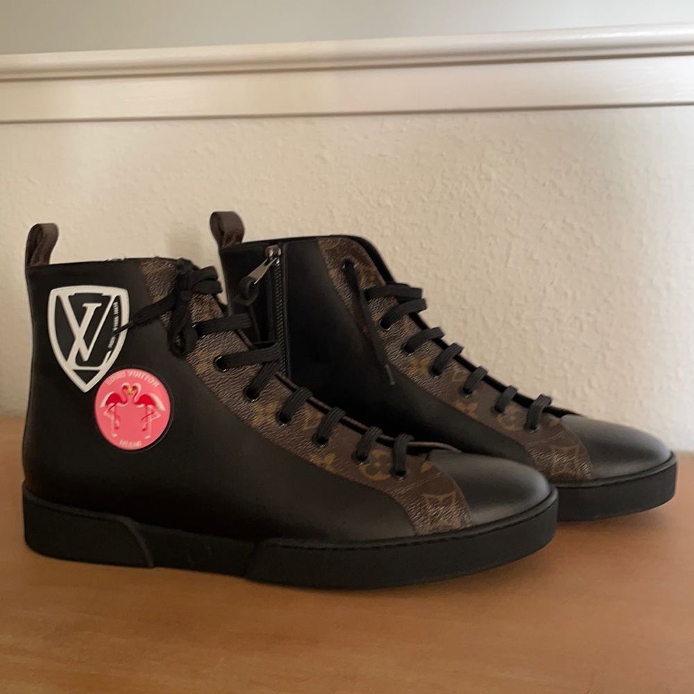 Luxury Black High-Top Women’s Sneakers with Brown Accents